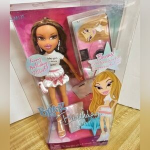 Bratz Birthday Yasmin Doll 2006 MGA NRFB Sealed Real Working Camera Vintage Rare